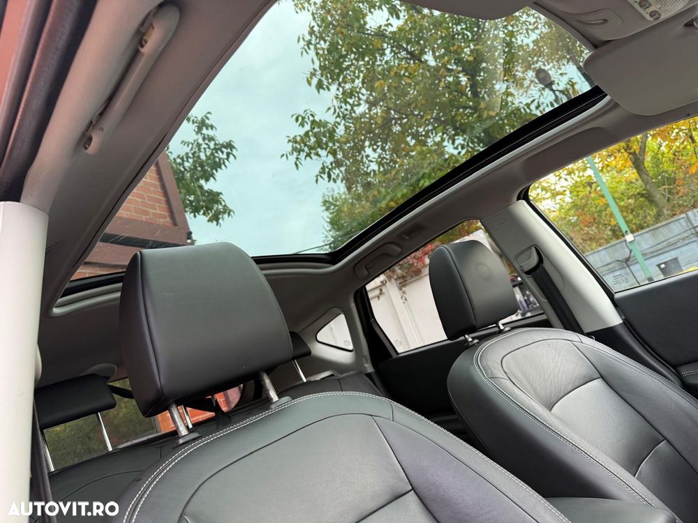 Nissan Qashqai 1.6 DCI TEKNA+ - 26