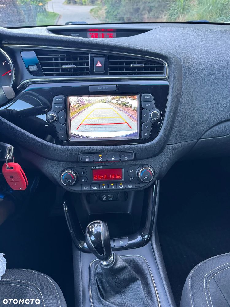 Kia Ceed 1.6 CRDi L Business Line - 10