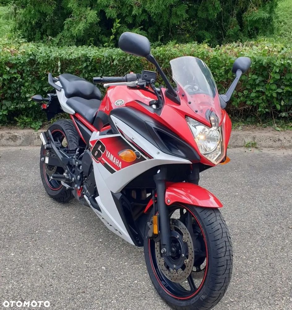 Yamaha XJ - 13