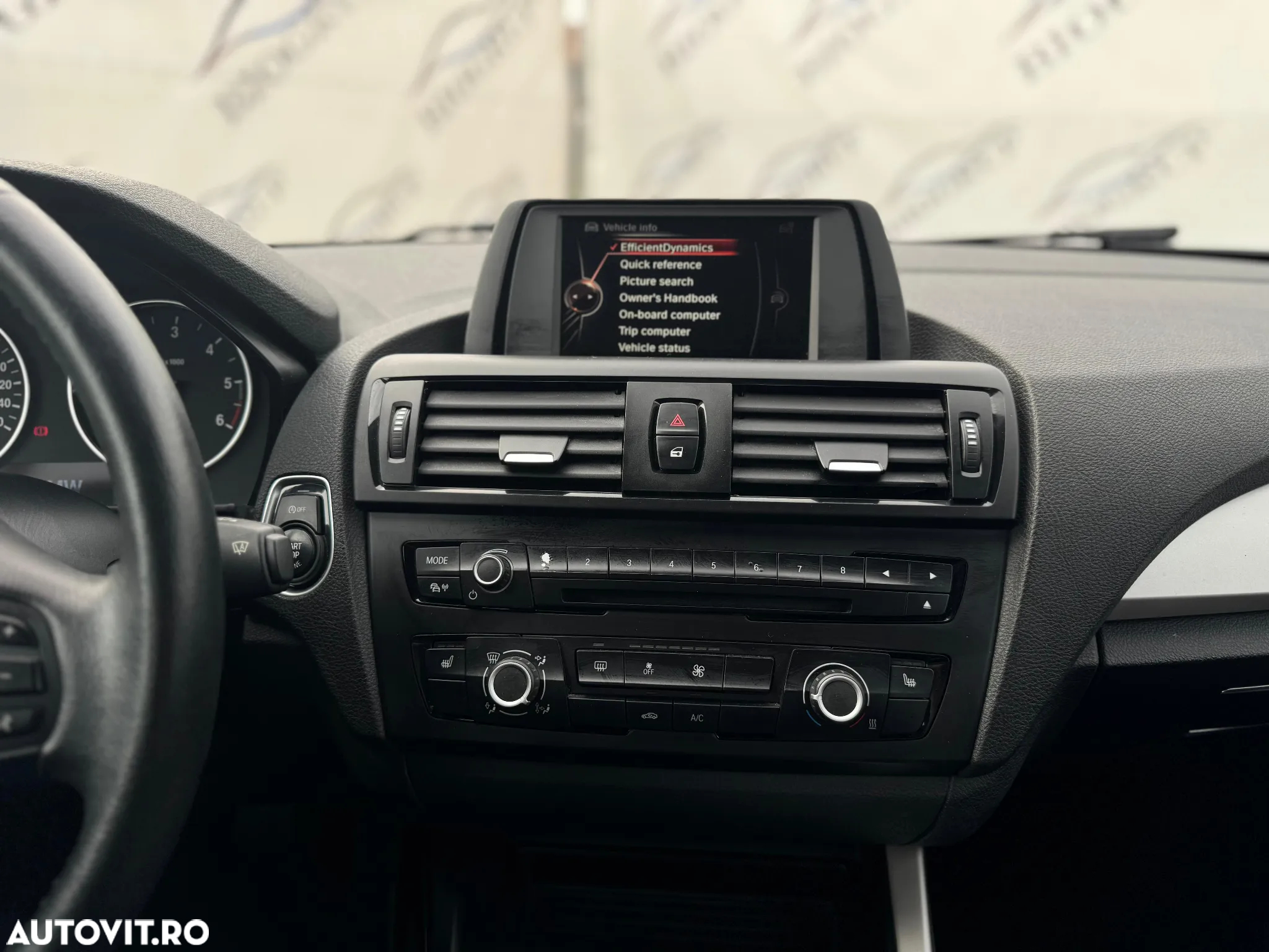 BMW Seria 1 116d - 15