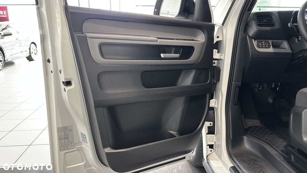 Volkswagen ID. Buzz - 11