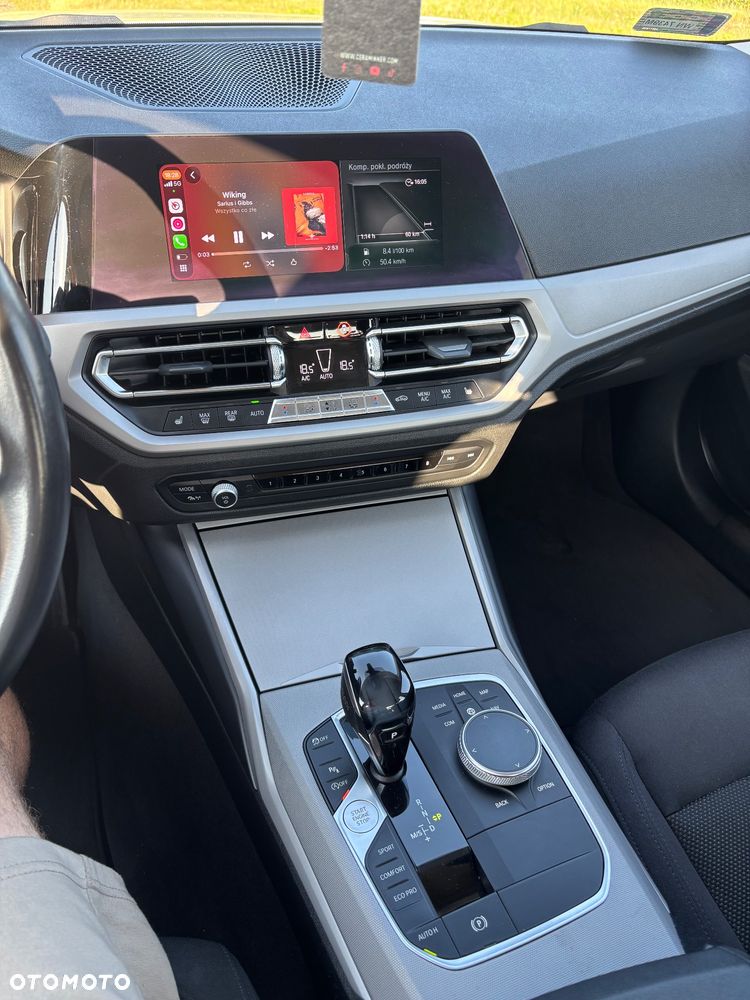 BMW Seria 3 318i Advantage - 11