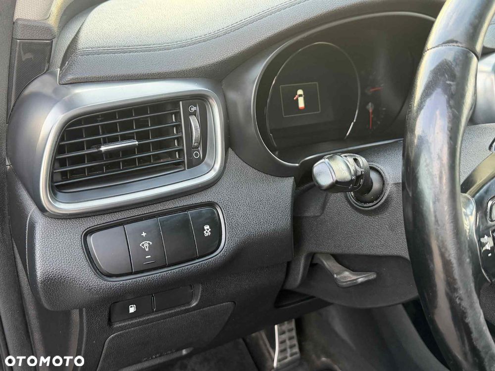 Kia Sorento 2.0 CRDI M - 22