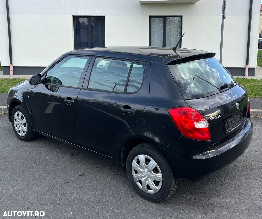 Skoda Fabia - 4