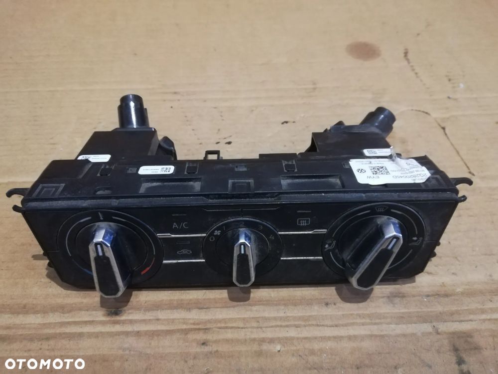 PANEL STEROWANIA NAWIEWU KLIMATYZACJI VW POLO VI 2G 2G2820045D