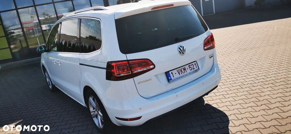 Volkswagen Sharan 2.0 TDI DSG (BlueMotion Technology) Highline - 3