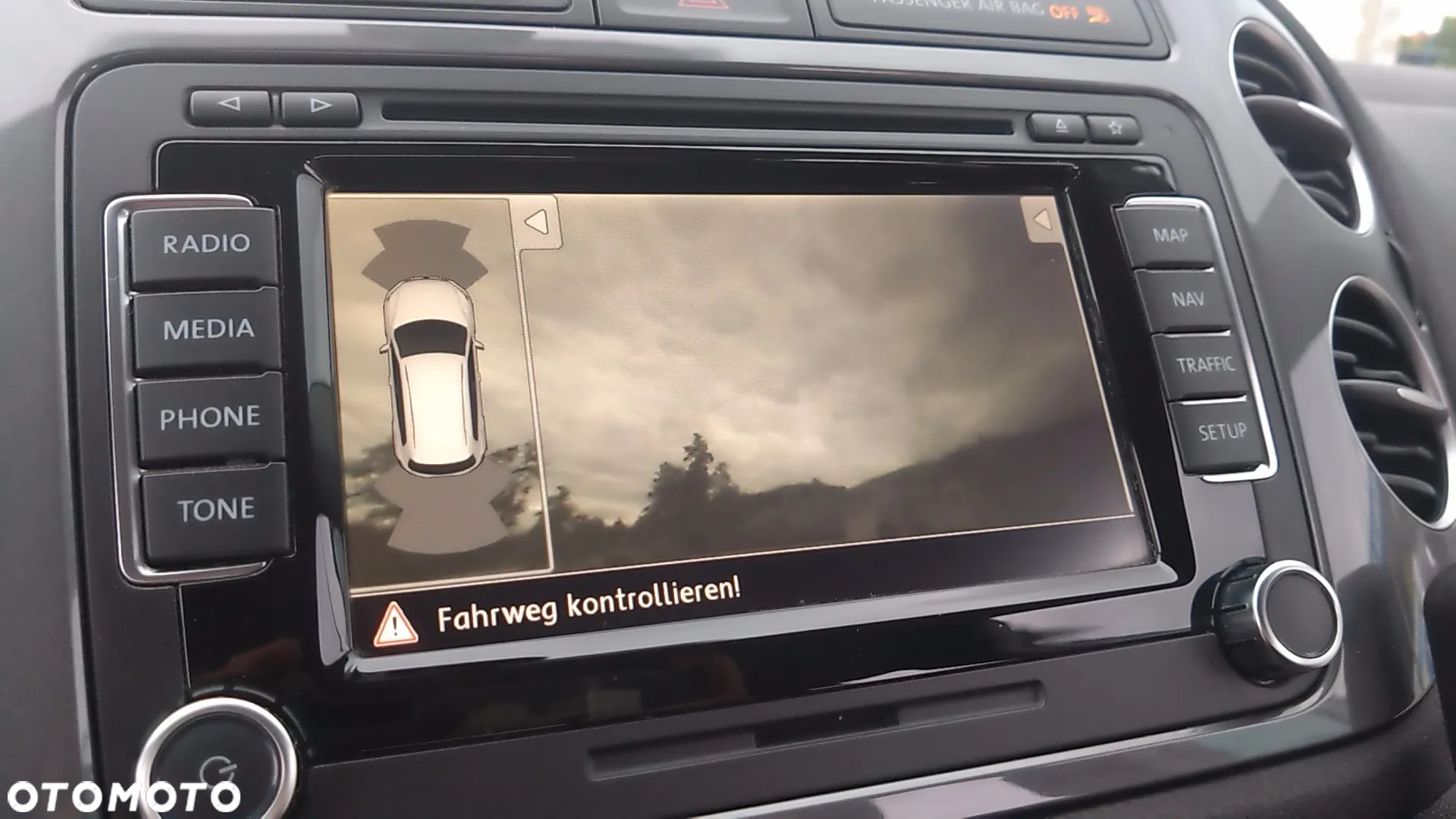 Volkswagen Tiguan - 24