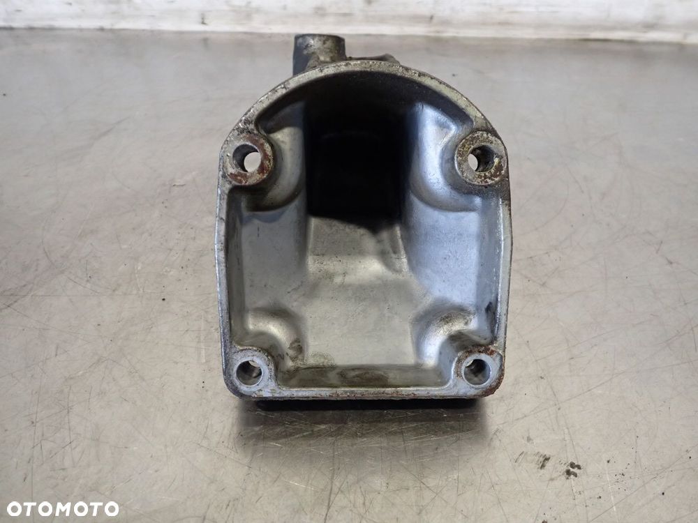 ŁAPA SILNIKA MERCEDES W211 E220     A6112230704 - 5