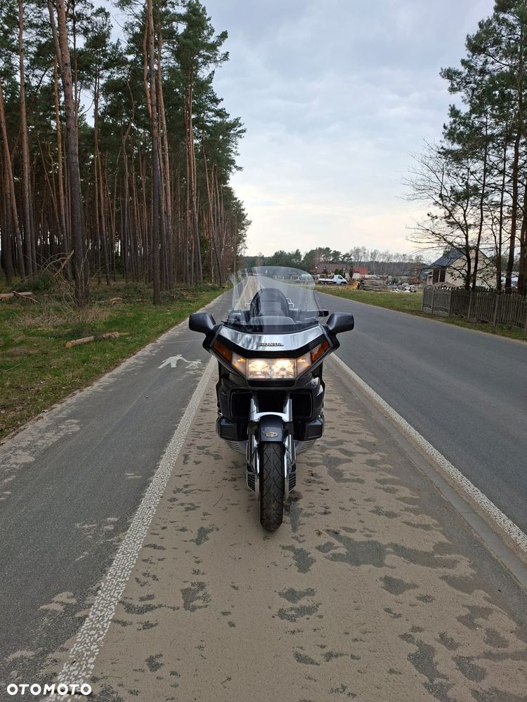 Honda GL - 26