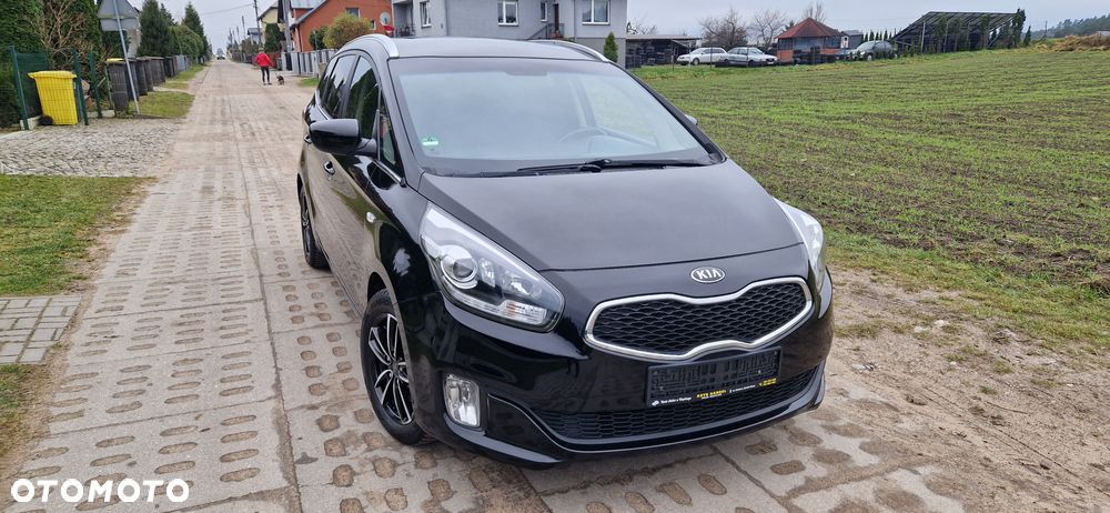 Kia Carens 1.7 CRDi 115 Dream-Team Edition - 10