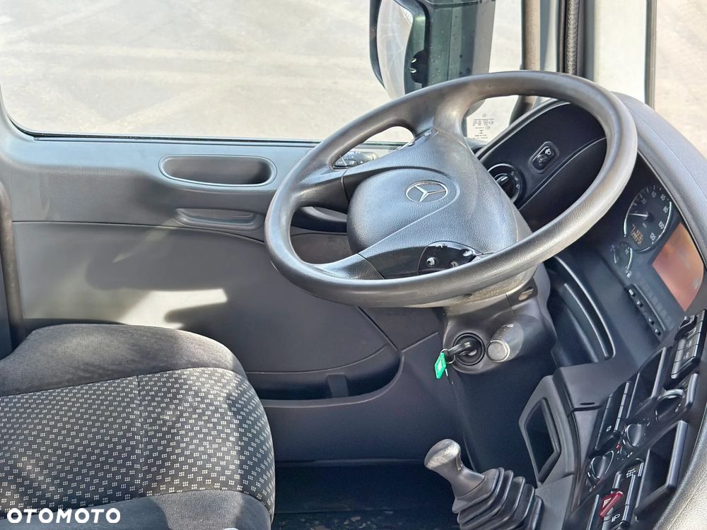 Mercedes-Benz Actros 2641 * SKRZYNIA 5,25 m + HIAB 322 EP - 3 HIPRO + PILOT /8x4 - 12