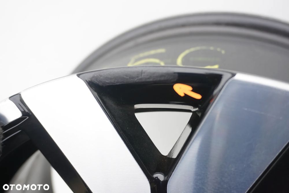 Renault 4x100 16 6,5J et45 403004026R - 3