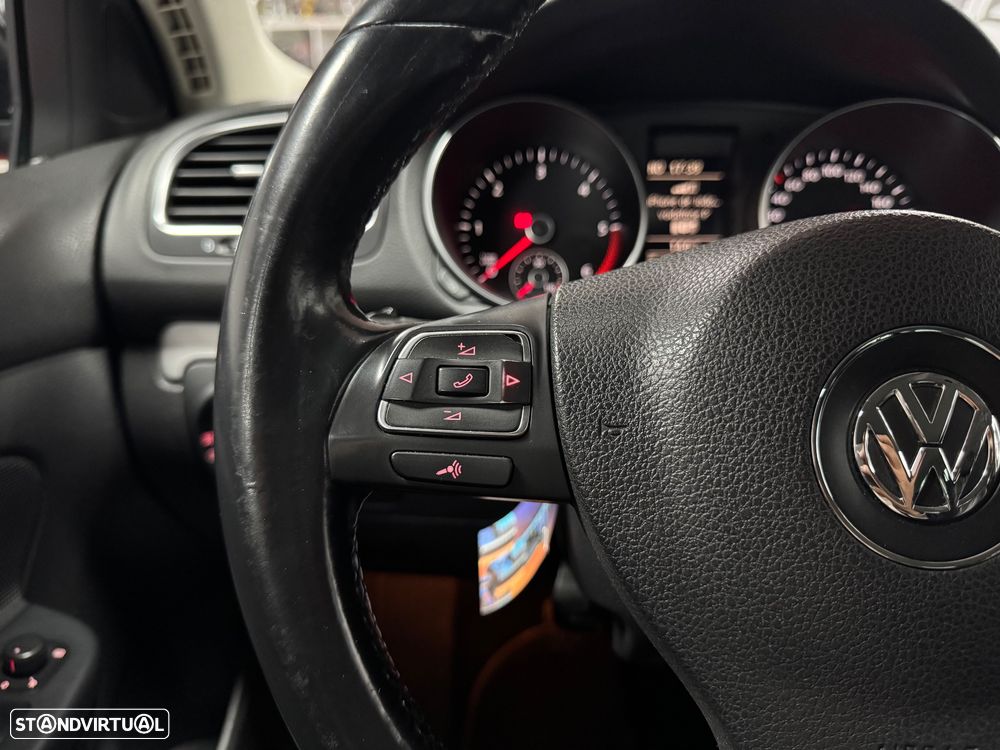 VW Golf Variant 2.0 TDi DPF MATCH - 21