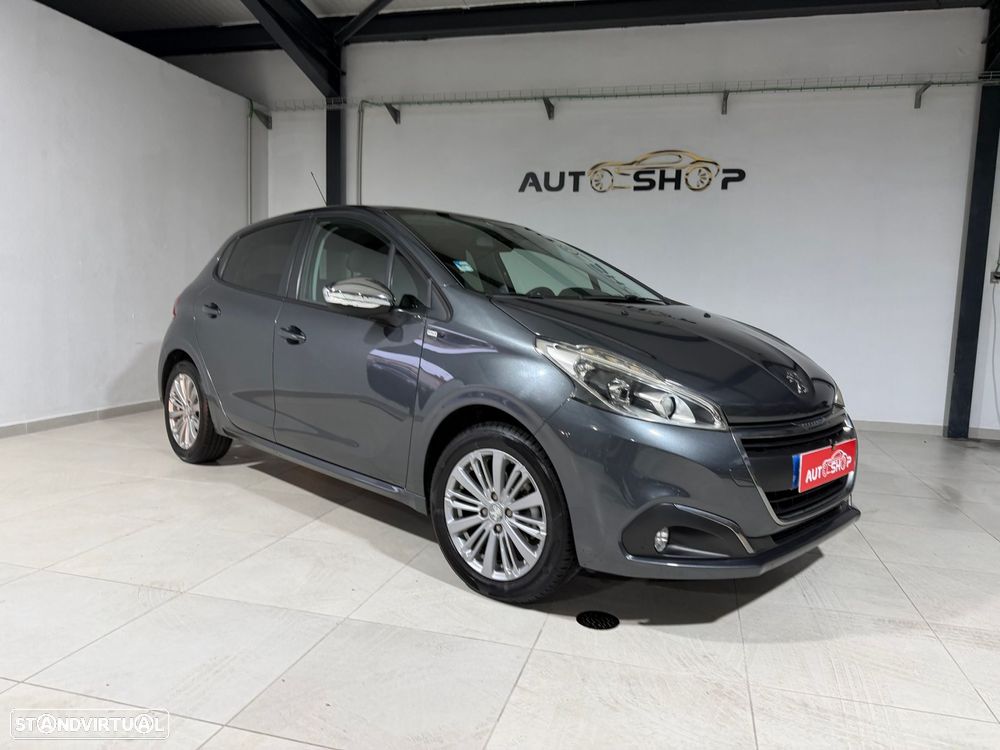 Peugeot 208 1.2 PureTech Allure - 6