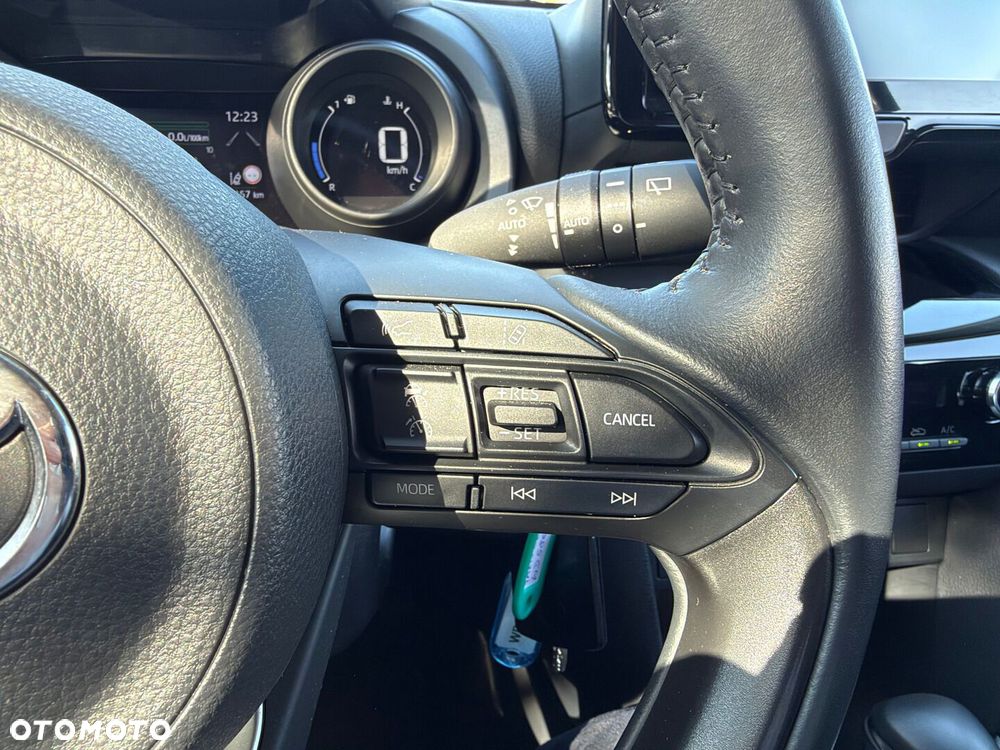 Toyota Yaris Cross Hybrid 1.5 Comfort - 13