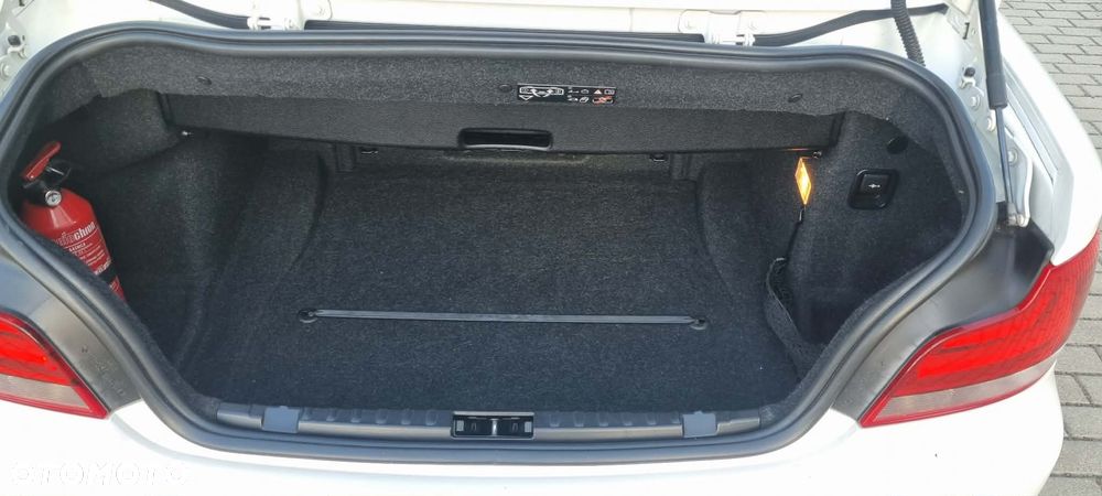 BMW Seria 1 118i - 21