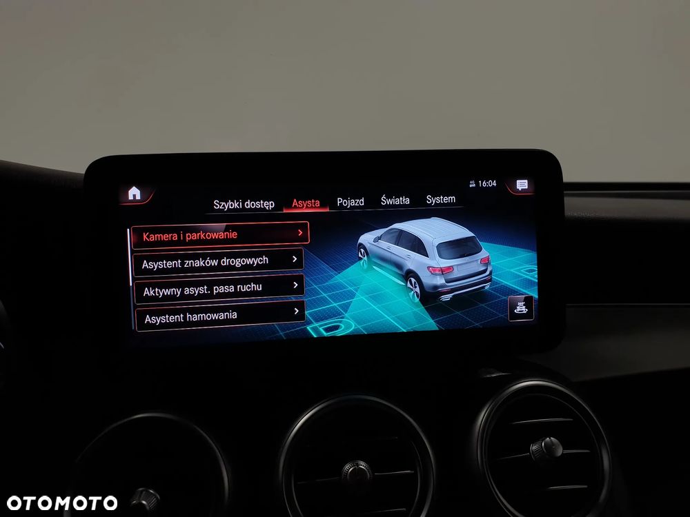 Mercedes-Benz GLC 300 de 4Matic 9G-TRONIC AMG Line Plus - 22