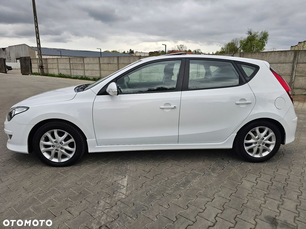 Hyundai i30 1.4 White Edition - 17