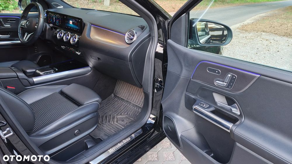 Mercedes-Benz Klasa B 220 4-Matic Progressive 7G-DCT - 18