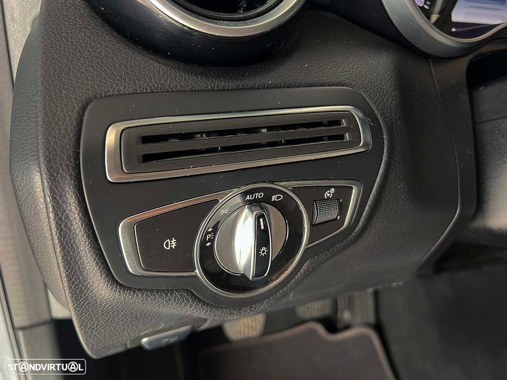 Mercedes-Benz C 200 d Avantgarde - 21