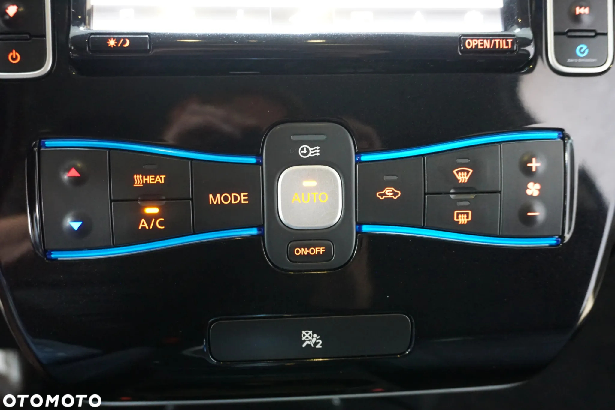 Nissan Leaf 30 kWh (mit Batterie) Visia - 33