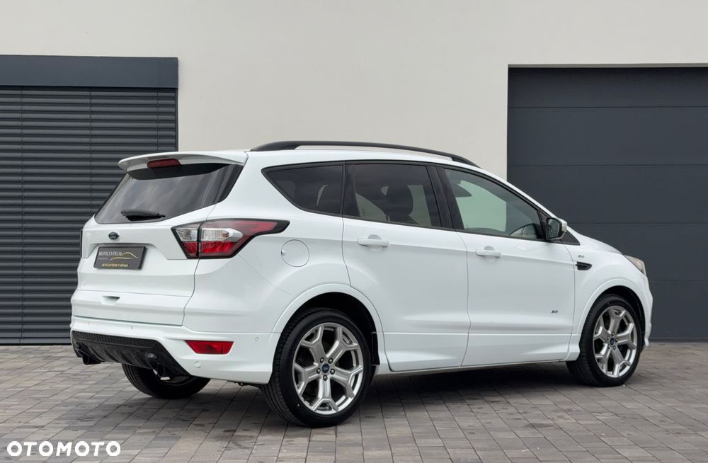 Ford Kuga 2.0 TDCi 4x4 ST-Line - 5