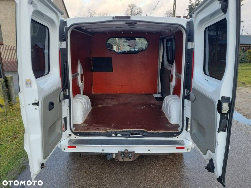Opel Vivaro - 14