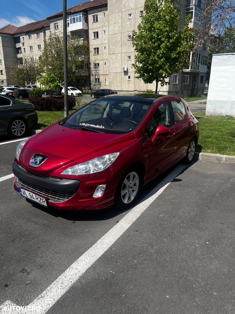 Peugeot 308 1.6HDi Premium Pack - 3