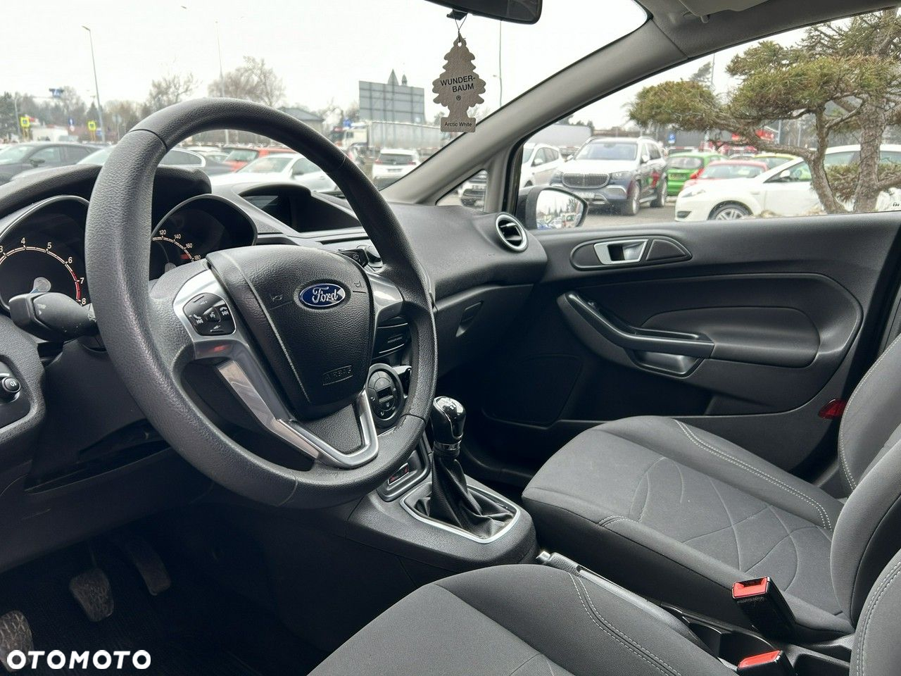Ford Fiesta - 9