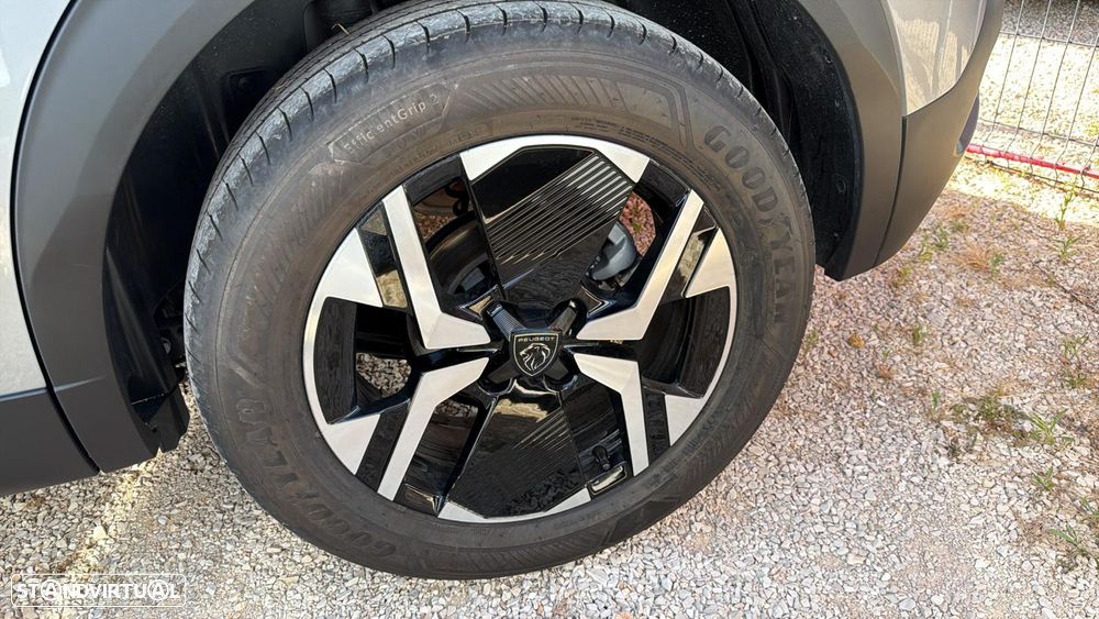 Peugeot 2008 PureTech 130 EAT8 Allure Pack - 8