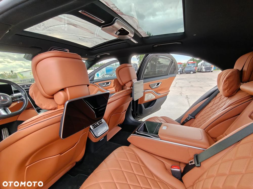 Mercedes-Benz Klasa S 400 d 4-Matic L 9G-TRONIC - 17