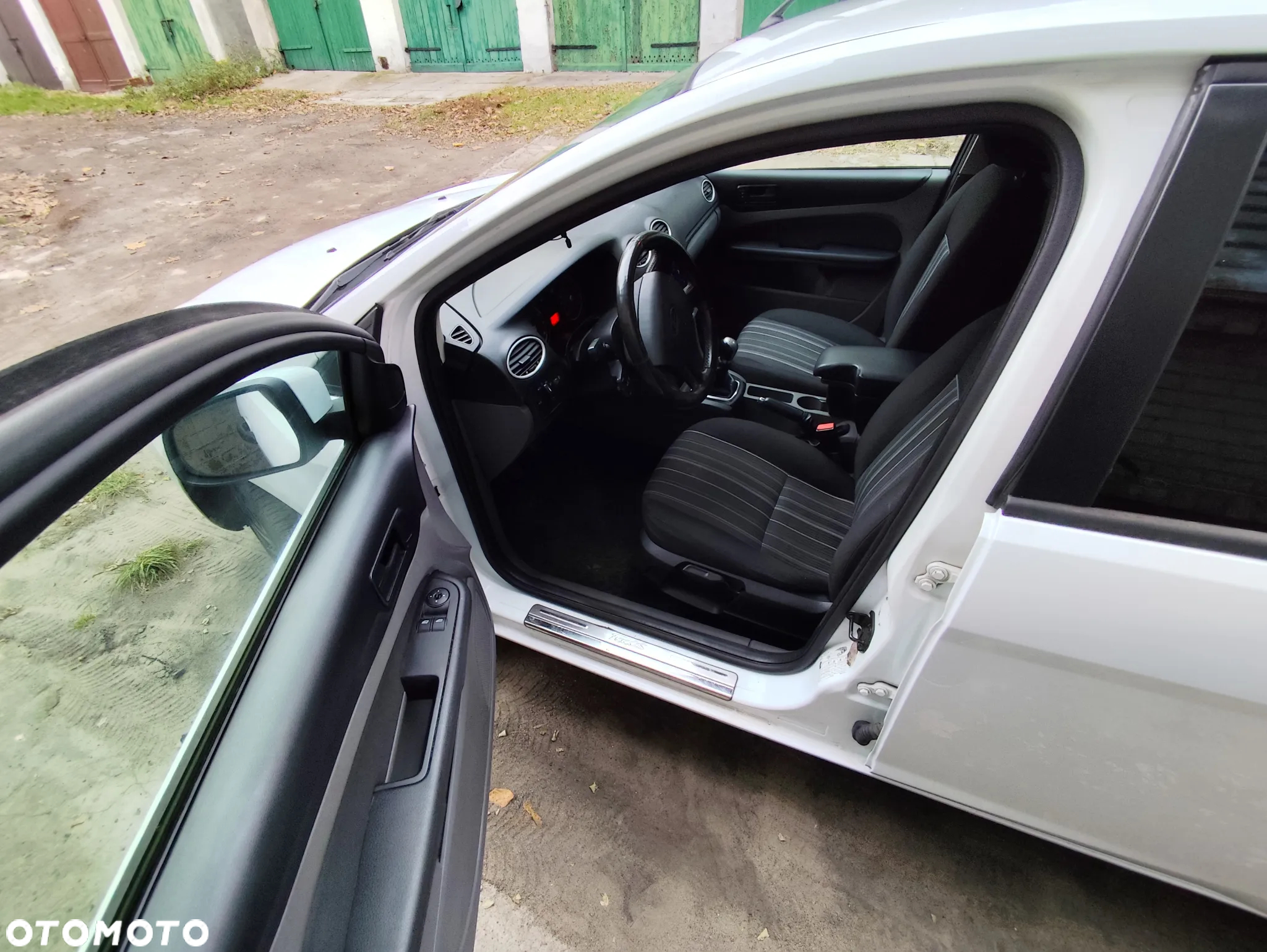 Ford Focus 1.6 Amber X EU5 - 5