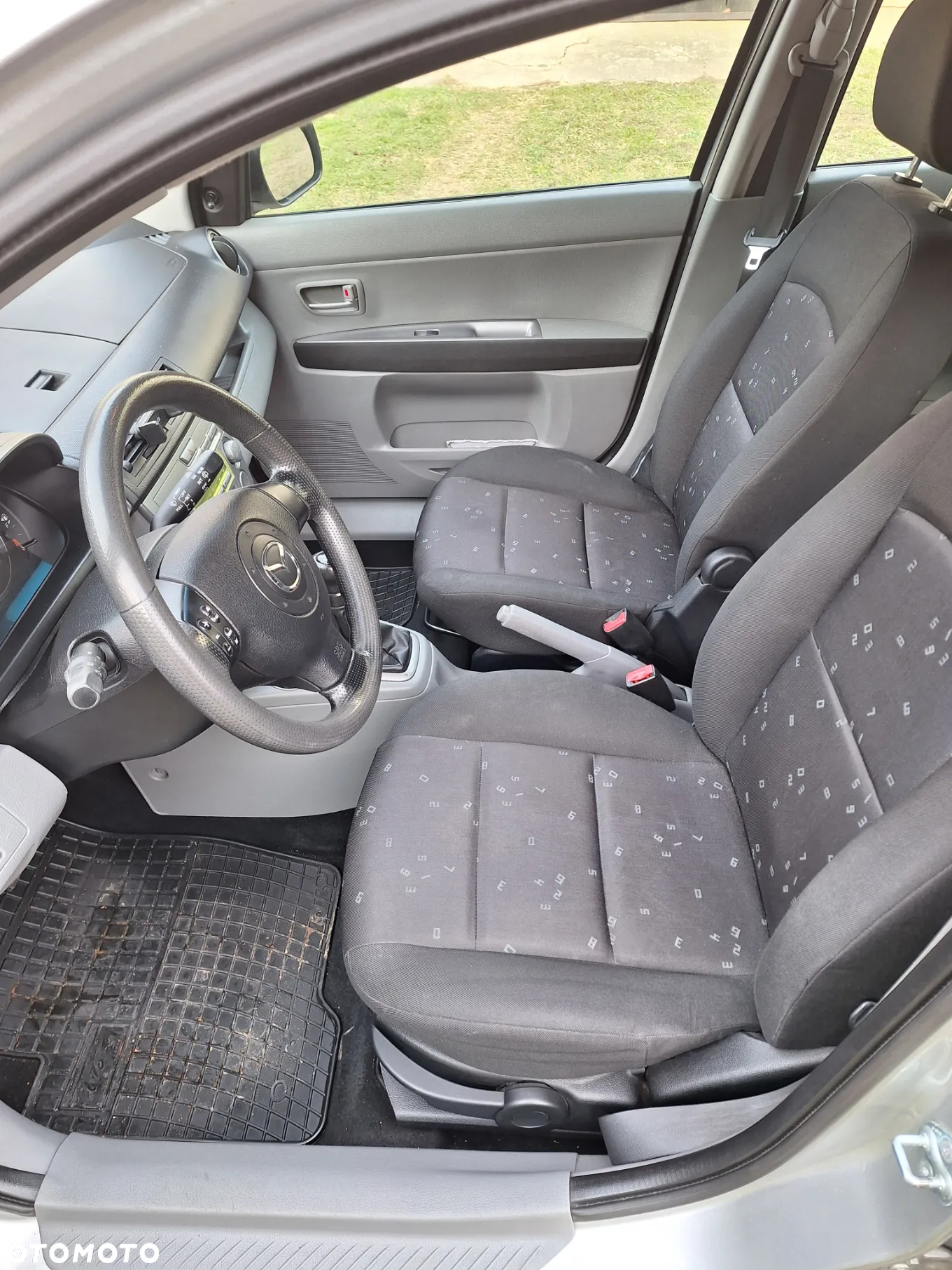 Mazda 2 - 20