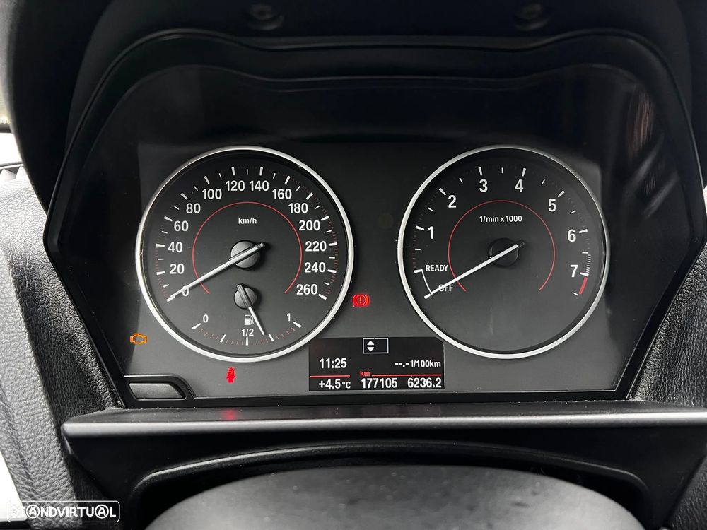 BMW 116 i Sport Line - 8