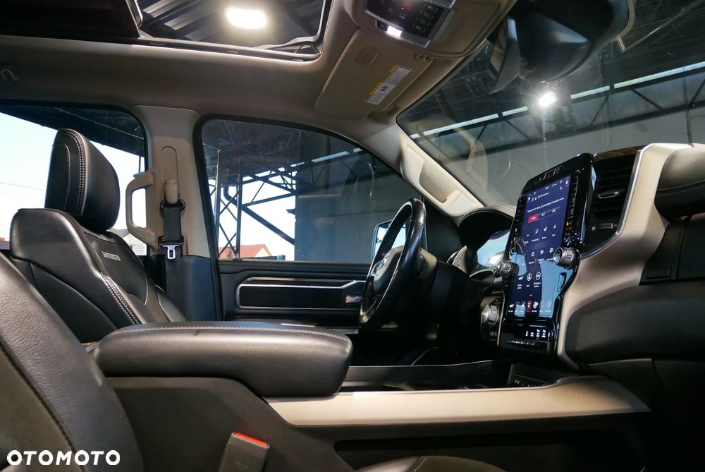 RAM 1500 Crew Cab Laramie - 27