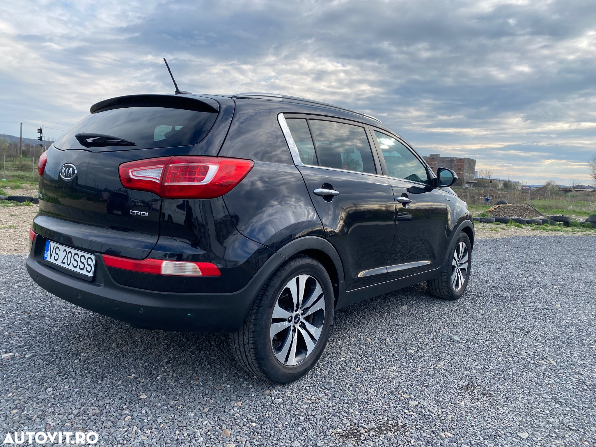 Kia Sportage 2.0 CRDI 4WD Automatik Vision - 22