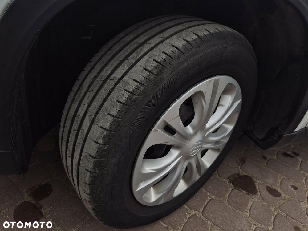 Suzuki Vitara 1.6 Comfort 2WD - 23