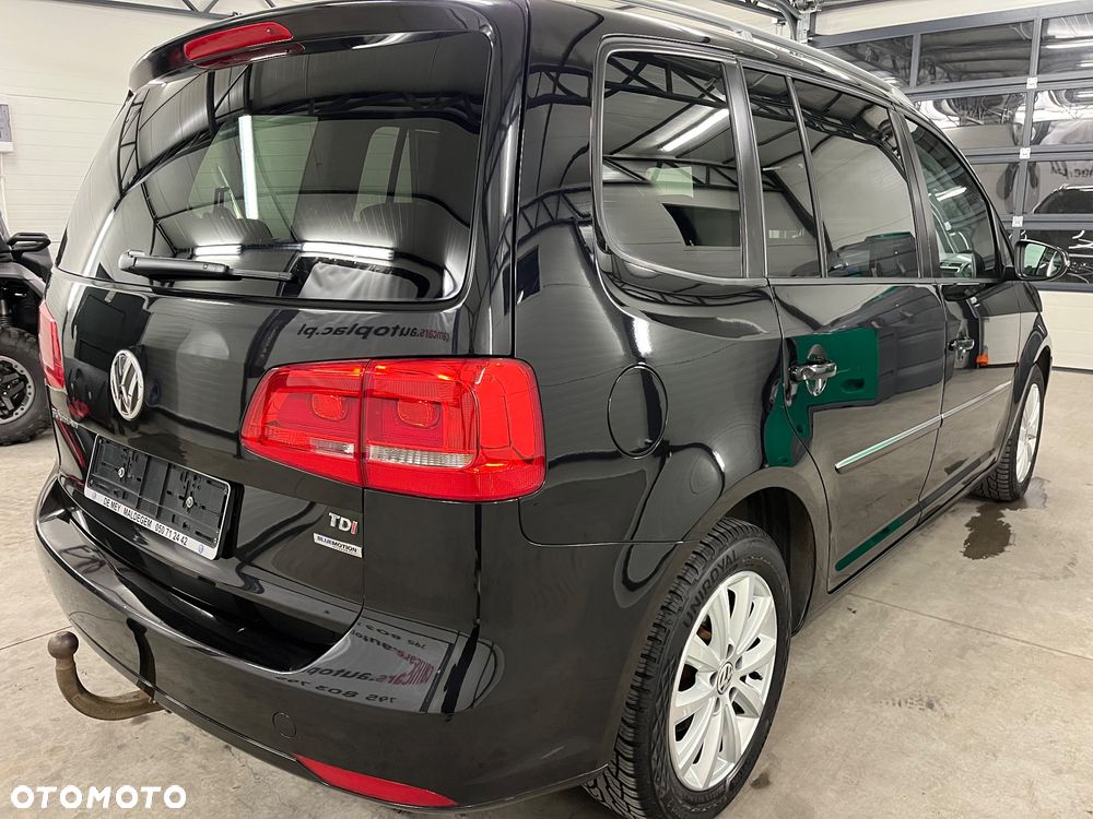 Volkswagen Touran 1.6 TDI DPF BlueMotion Technology Highline - 38