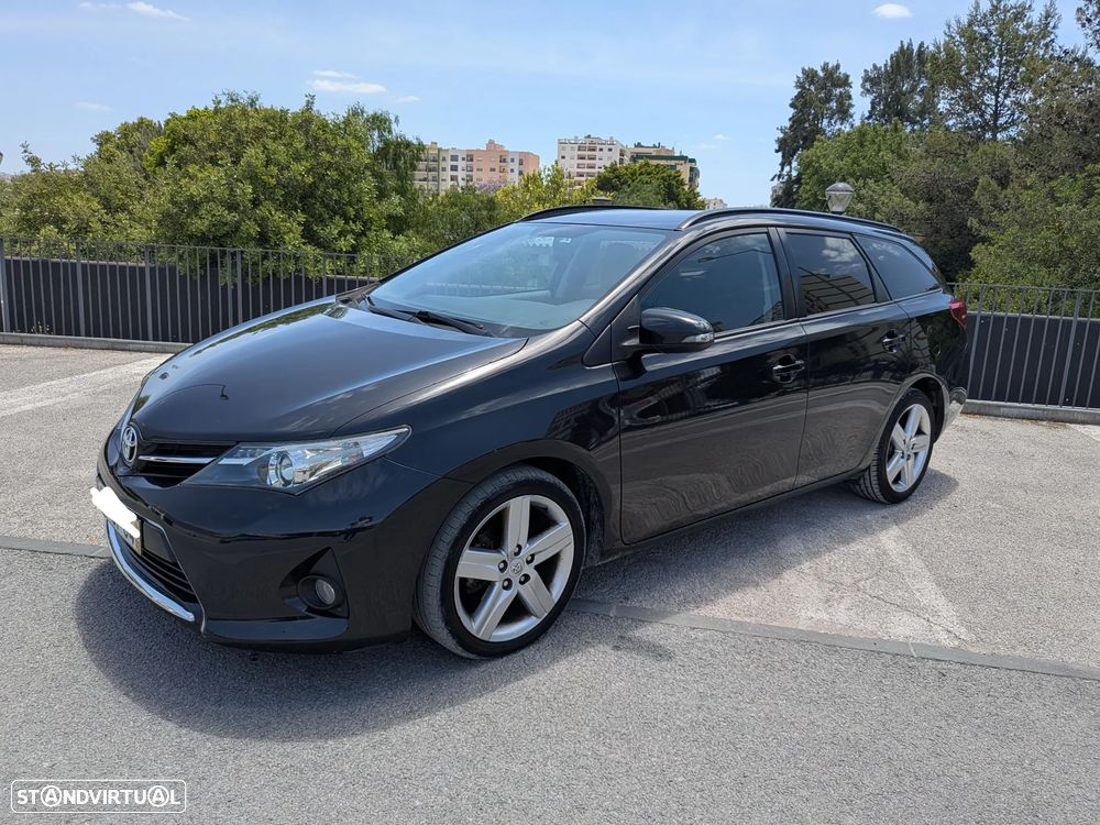 Toyota Auris 1.4 D-4D Comfort+Pack Sport - 3