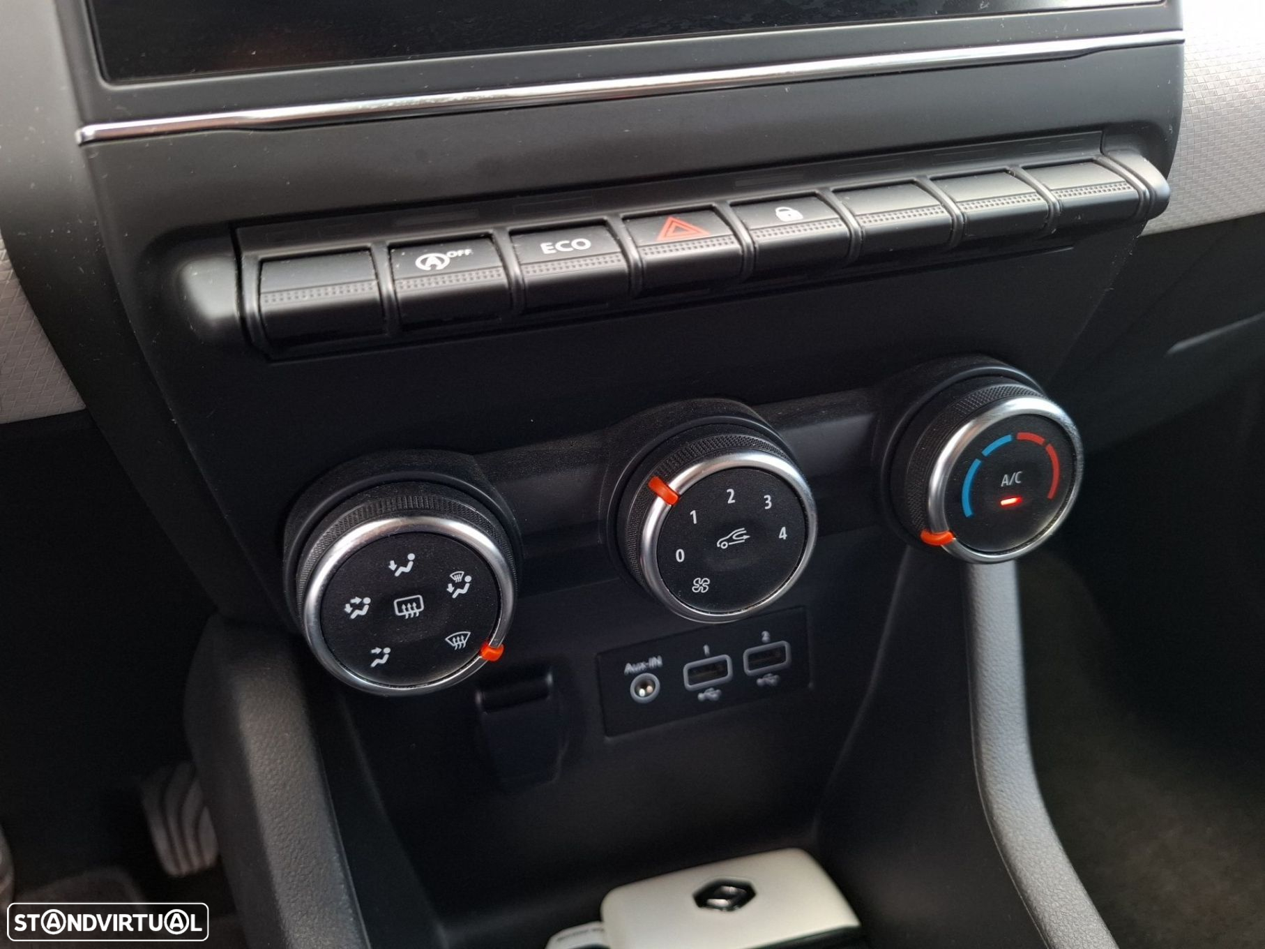 Renault Clio 1.0 TCe Evolution Bi-Fuel - 19