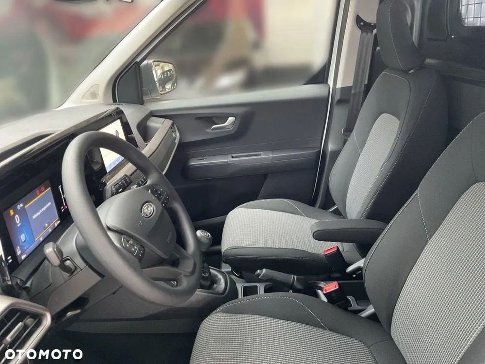 Ford Transit Courier 100KM - 11