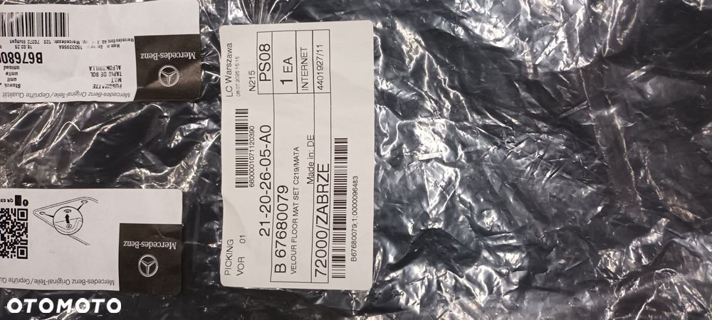 MERCEDES CLS C219 Dywaniki welurowe zestaw przod i tyl USZKODZONE - 2