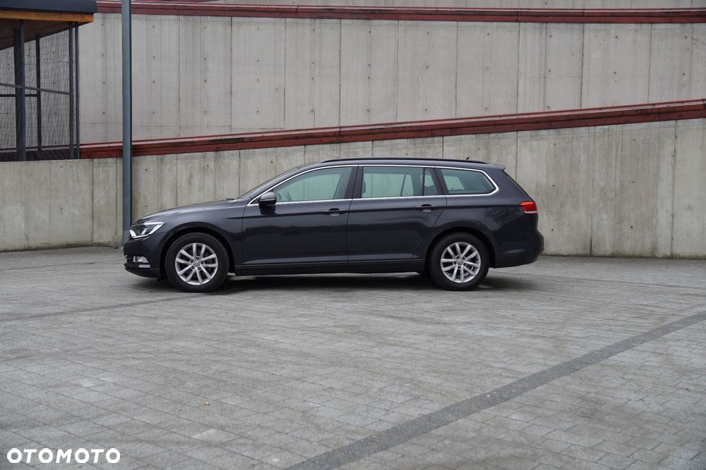 Volkswagen Passat - 3