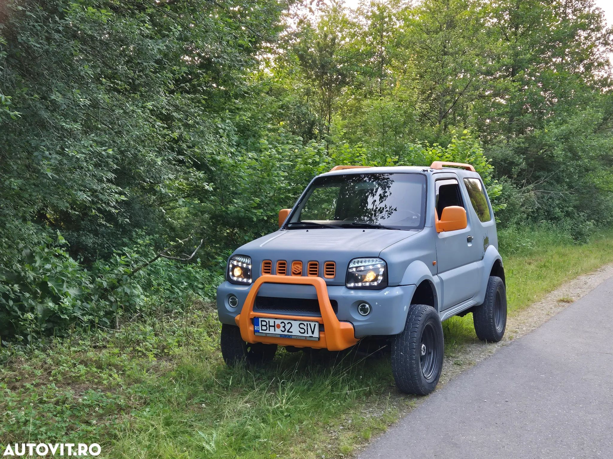 Suzuki Jimny 1.3 Metal Top 4WD - 1