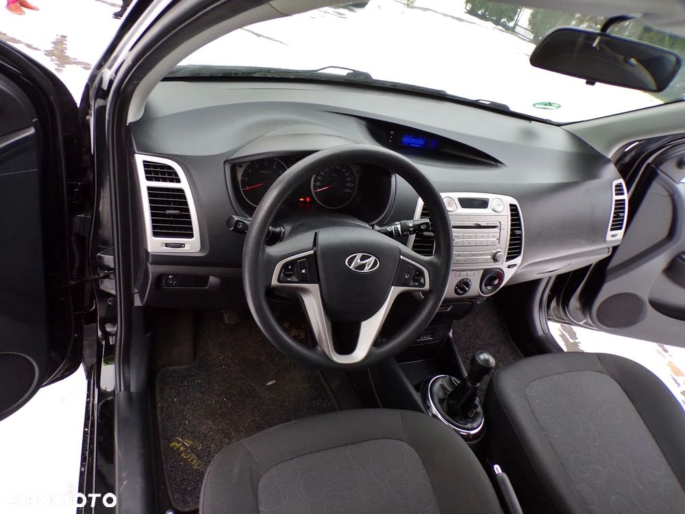 Hyundai i20 1.2 Classic + - 15