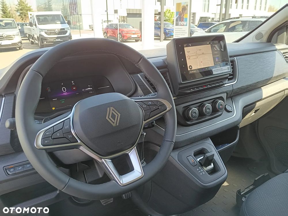 Renault Trafic - 13
