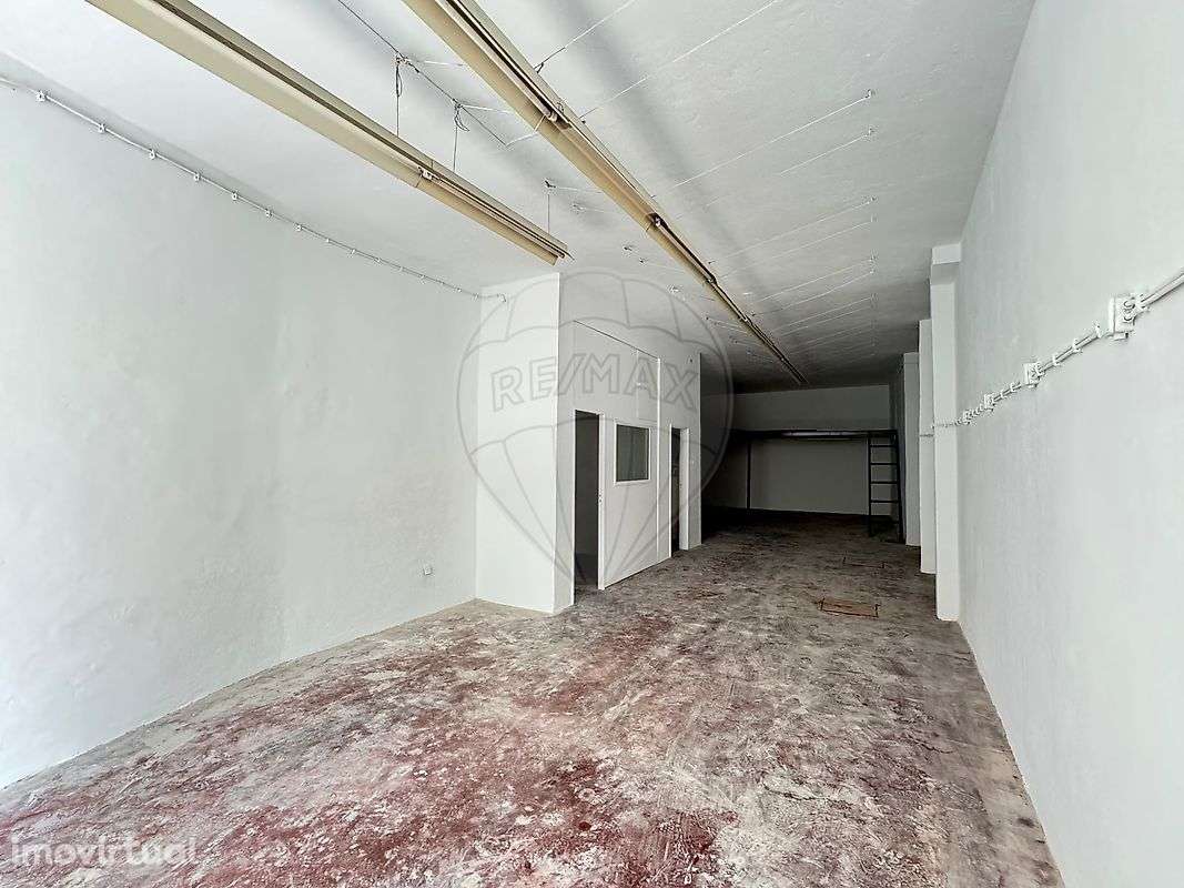 Armazém  para arrendamento - Grande imagem: 2/24