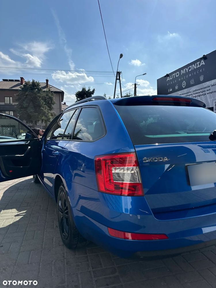 Skoda Octavia 1.4 TSI Ambition - 9