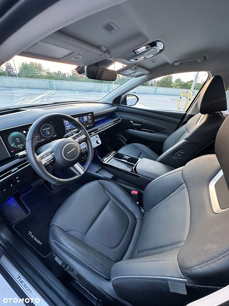 Hyundai Tucson - 16
