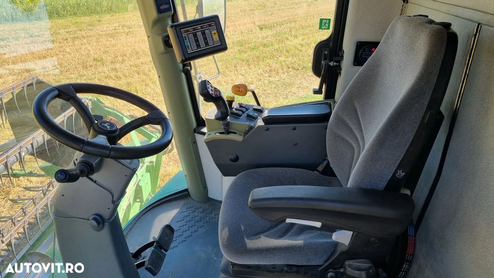 John Deere W440 - 36